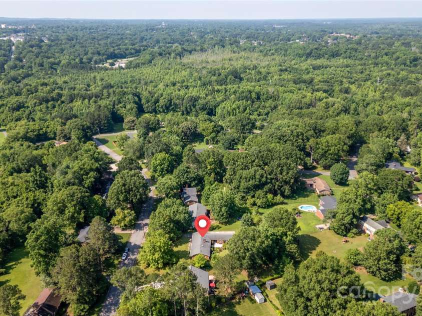 321 Knollwood Avenue, Salisbury, NC 28144.  MLS# CAR4275564, YatesRealty ID 29404. 
