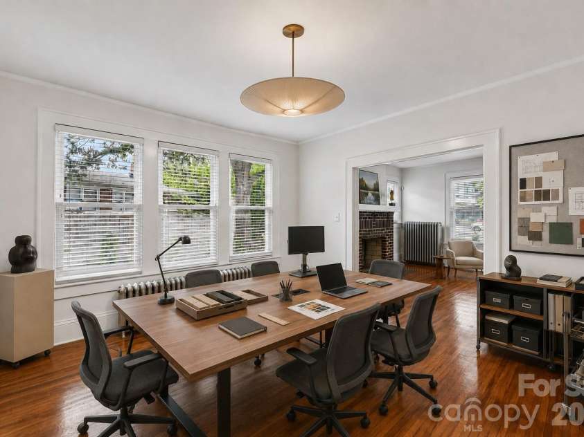 1612 Tryon Street, Charlotte, NC 28203.  MLS# CAR4389999, YatesRealty ID 29405. 