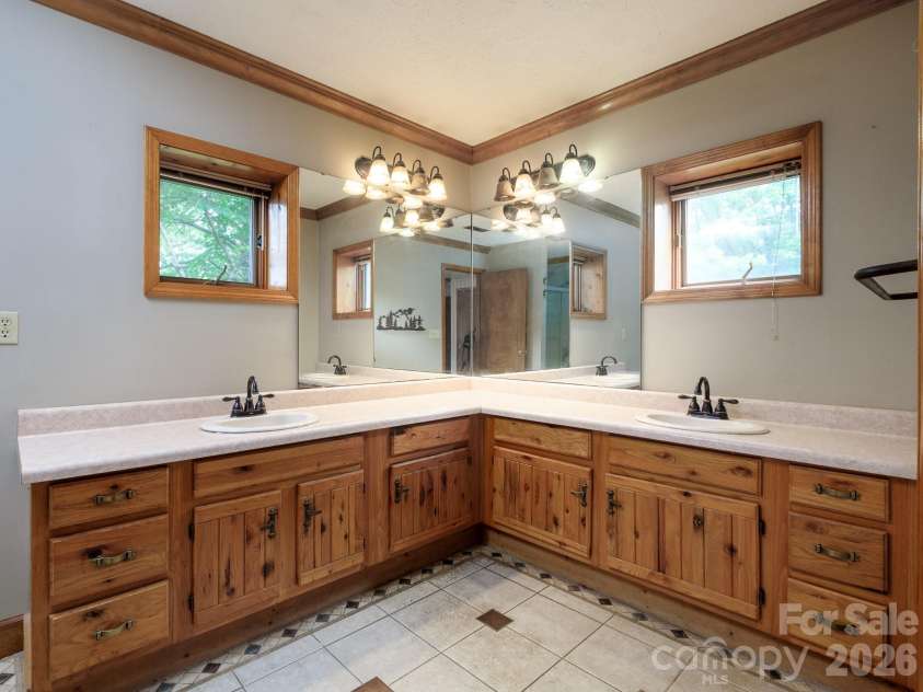 332 Island Cove Road, Penrose, NC 28766.  MLS# CAR4389646, YatesRealty ID 29406. Primary bath