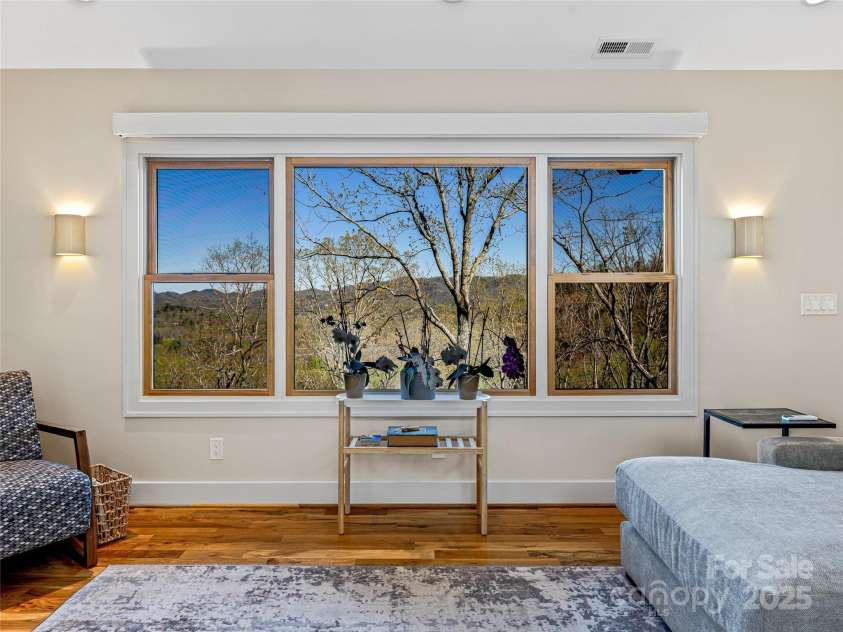 228 Allen Mountain Drive, Black Mountain, NC 28711.  MLS# CAR4245095, YatesRealty ID 29407. 