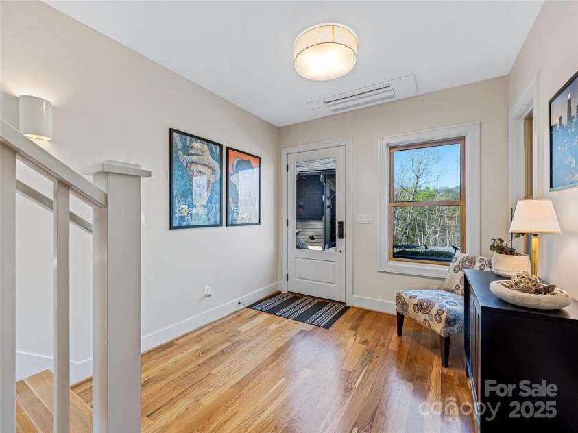 228 Allen Mountain Drive, Black Mountain, NC 28711.  MLS# CAR4245095, YatesRealty ID 29407. 