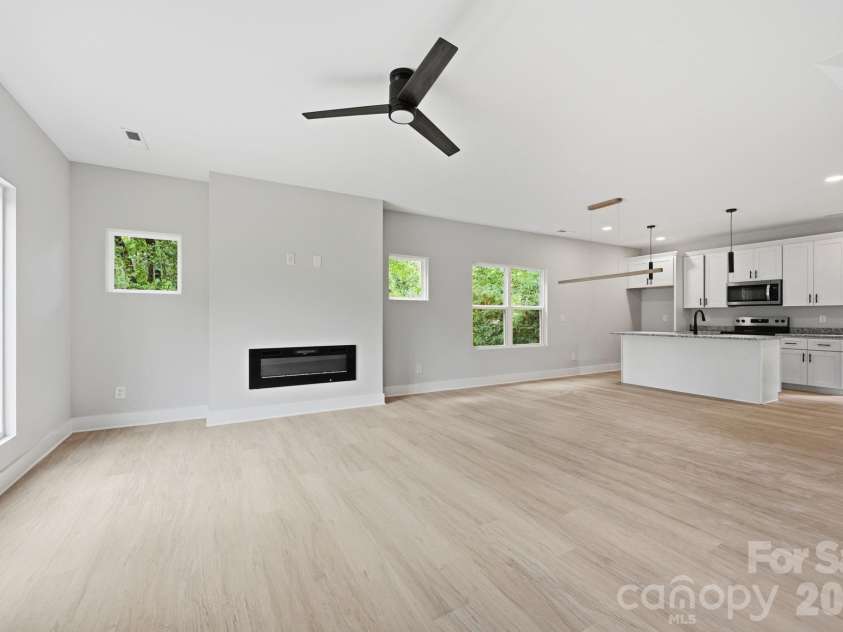 1038 Patton Avenue, Albemarle, NC 28001.  MLS# CAR4380518, YatesRealty ID 29408. 