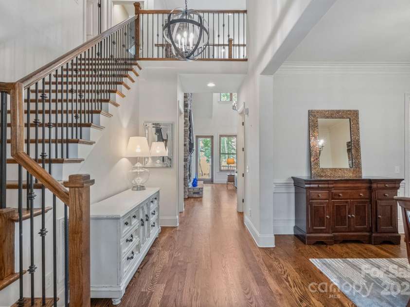 140 Tuskarora Point Lane, Mooresville, NC 28117.  MLS# CAR4251289, YatesRealty ID 29408. 
