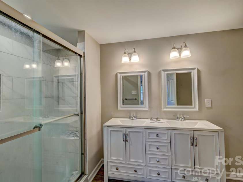 202 Ramsey Street, Cherryville, NC 28021.  MLS# CAR4340360, YatesRealty ID 2941. 