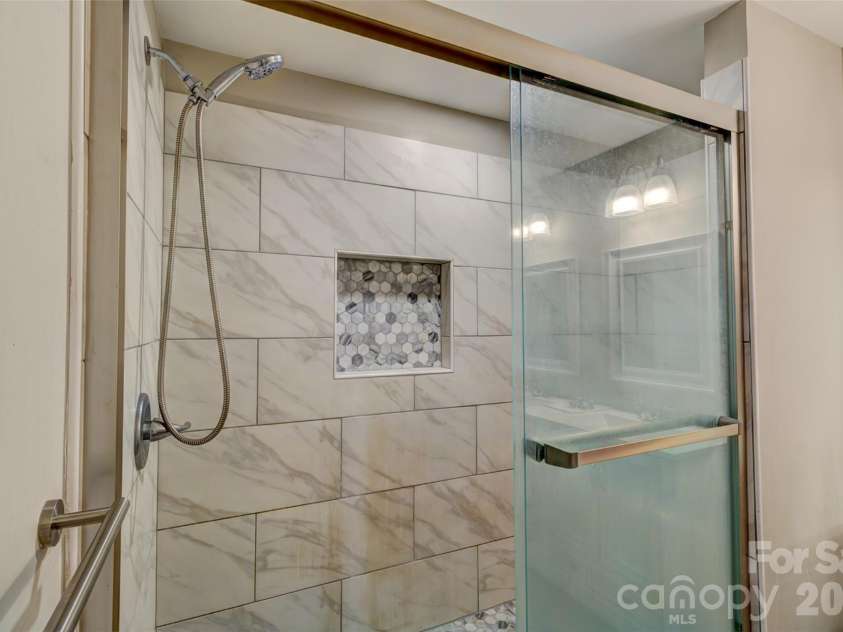 202 Ramsey Street, Cherryville, NC 28021.  MLS# CAR4340360, YatesRealty ID 2941. 