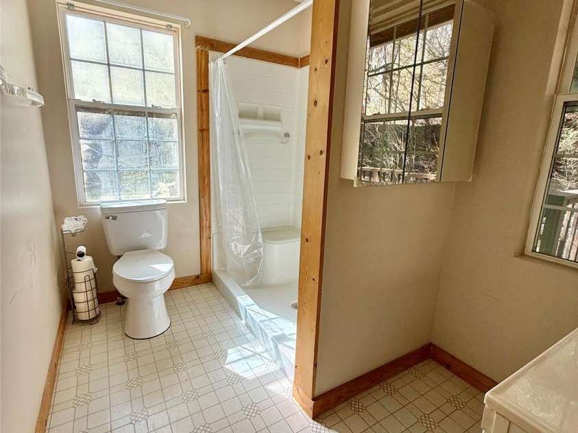 215 Pinellas Lane, Waynesville, NC 28785.  MLS# CAR4351510, YatesRealty ID 2941. Primary Bathroom
