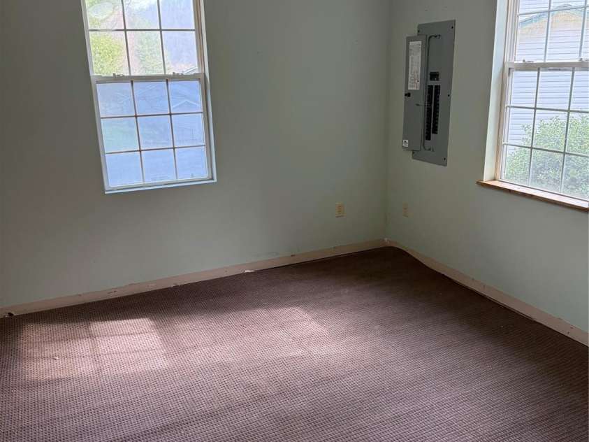 215 Pinellas Lane, Waynesville, NC 28785.  MLS# CAR4351510, YatesRealty ID 2941. Primary BR