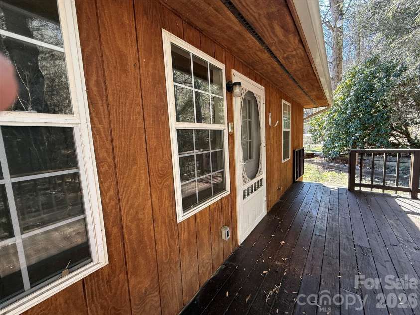 215 Pinellas Lane, Waynesville, NC 28785.  MLS# CAR4351510, YatesRealty ID 2941. Rear Deck