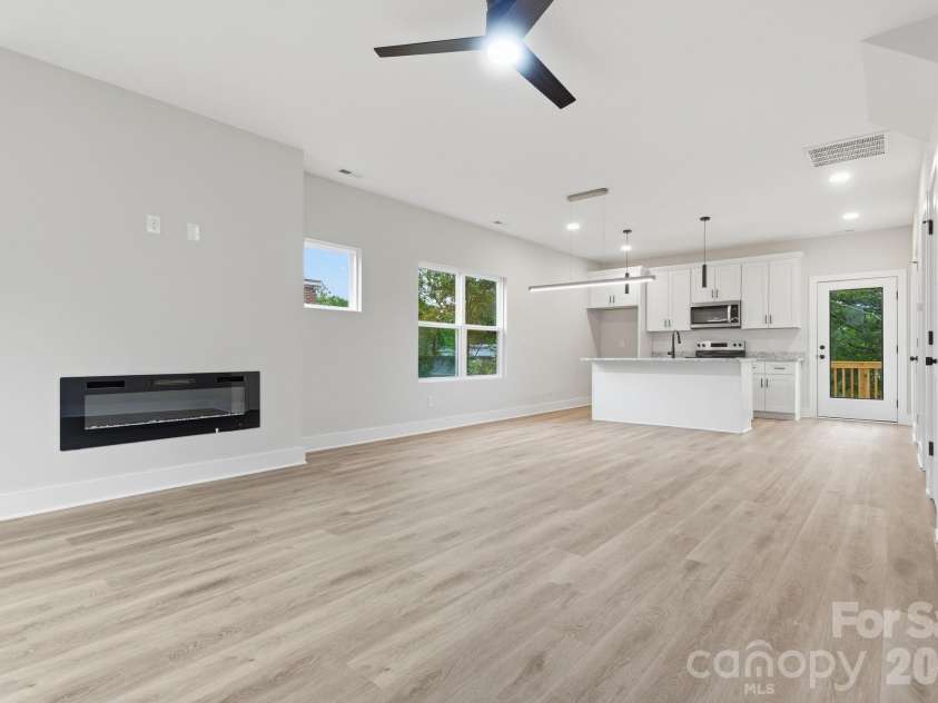 228 Summit Avenue, Albemarle, NC 28001.  MLS# CAR4380454, YatesRealty ID 29410. 