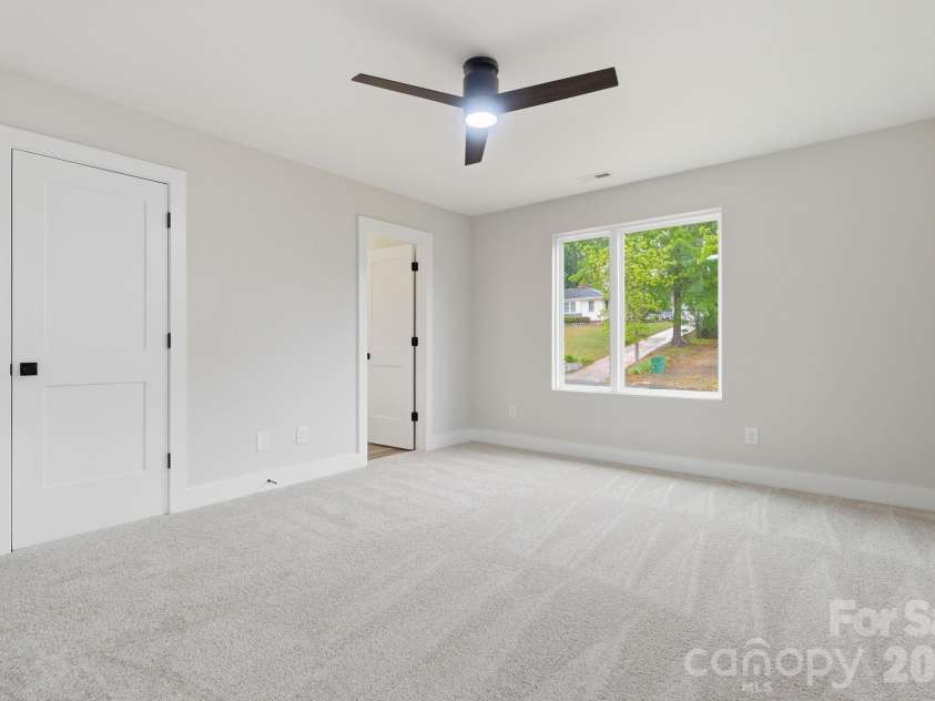 228 Summit Avenue, Albemarle, NC 28001.  MLS# CAR4380454, YatesRealty ID 29410. 