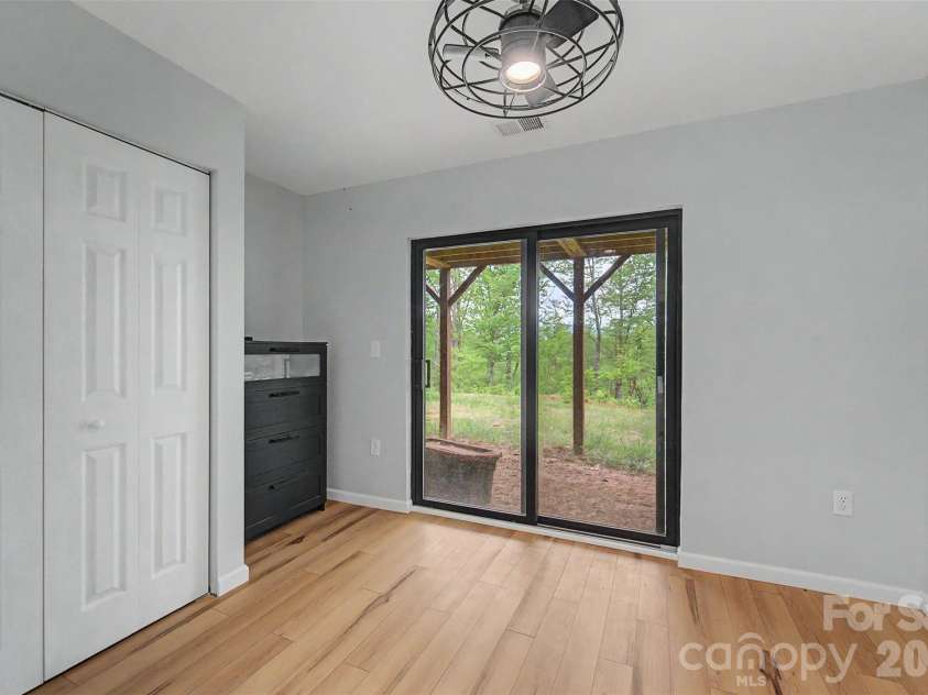 161 Panther Ridge Drive, Sylva, NC 28779.  MLS# CAR4376644, YatesRealty ID 29411. 
