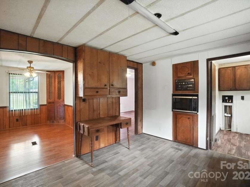 6202 Plyler Mill Road, Monroe, NC 28112.  MLS# CAR4284103, YatesRealty ID 29411. 