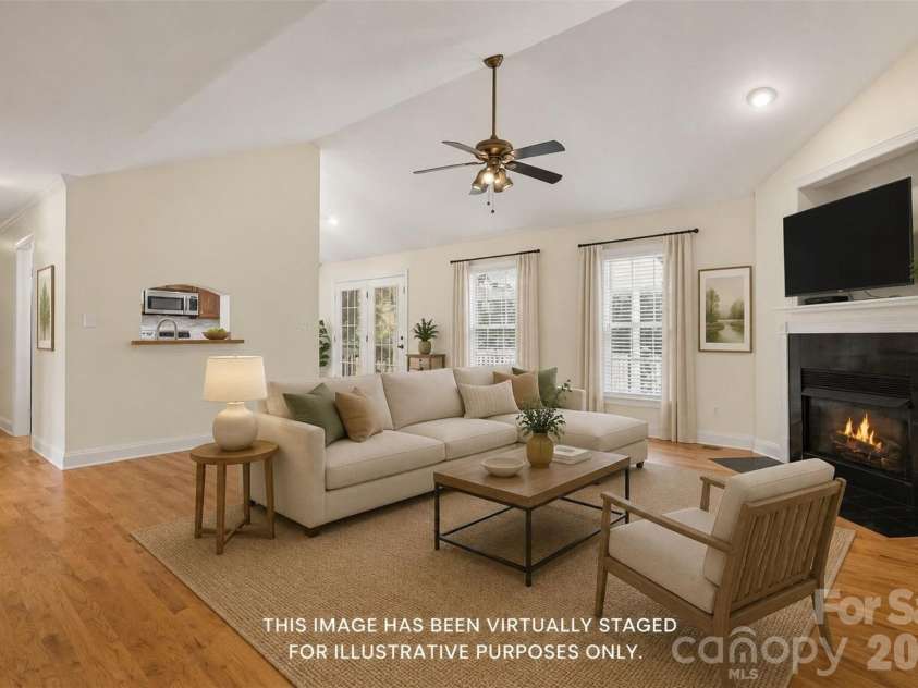 1436 20th Avenue Place, Hickory, NC 28601.  MLS# CAR4391197, YatesRealty ID 29412. 