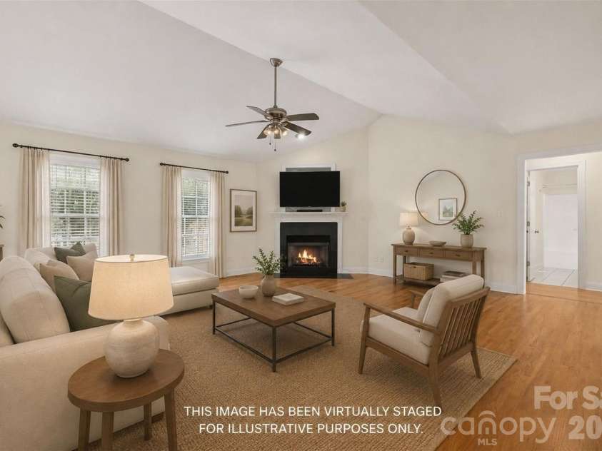 1436 20th Avenue Place, Hickory, NC 28601.  MLS# CAR4391197, YatesRealty ID 29412. 