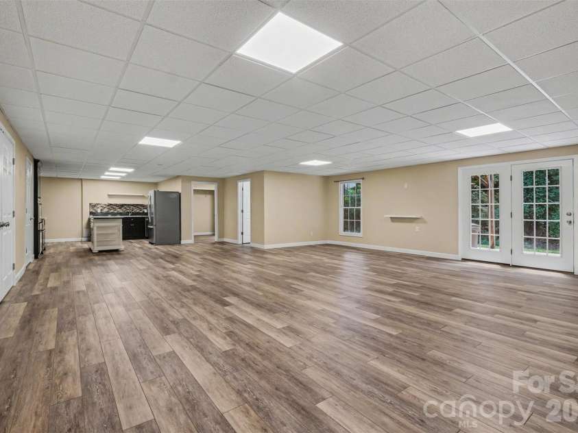 1436 20th Avenue Place, Hickory, NC 28601.  MLS# CAR4391197, YatesRealty ID 29412. 