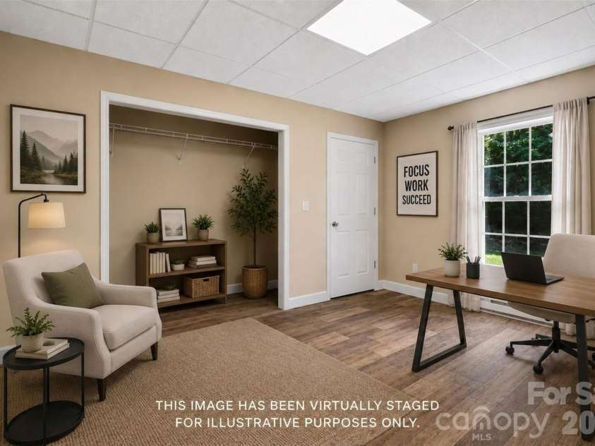 1436 20th Avenue Place, Hickory, NC 28601.  MLS# CAR4391197, YatesRealty ID 29412. 
