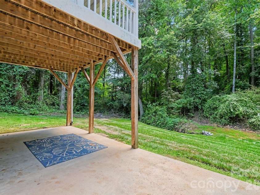 1436 20th Avenue Place, Hickory, NC 28601.  MLS# CAR4391197, YatesRealty ID 29412. 
