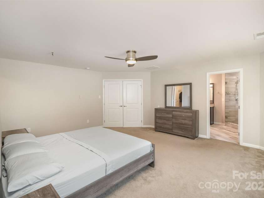 7411 Greene Mill Avenue, Concord, NC 28025.  MLS# CAR4250688, YatesRealty ID 29412. 