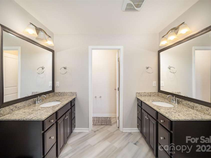 7411 Greene Mill Avenue, Concord, NC 28025.  MLS# CAR4250688, YatesRealty ID 29412. 