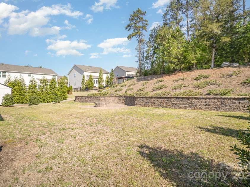 7411 Greene Mill Avenue, Concord, NC 28025.  MLS# CAR4250688, YatesRealty ID 29412. 