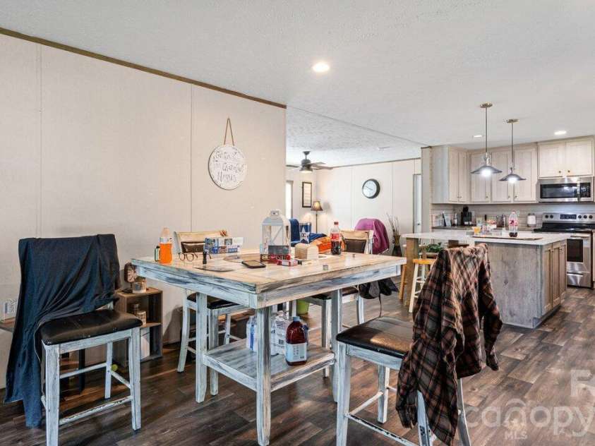4034 James Lovelace Road, Shelby, NC 28152.  MLS# CAR4384918, YatesRealty ID 29413. 