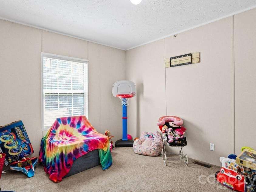 4034 James Lovelace Road, Shelby, NC 28152.  MLS# CAR4384918, YatesRealty ID 29413. 