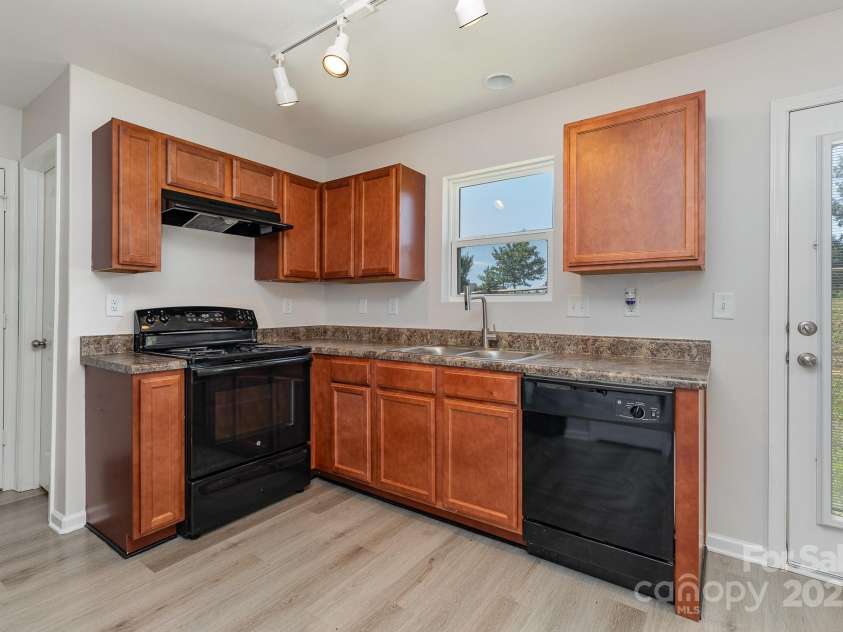 753 Bo Run Drive, Oakboro, NC 28129.  MLS# CAR4247294, YatesRealty ID 29413. 