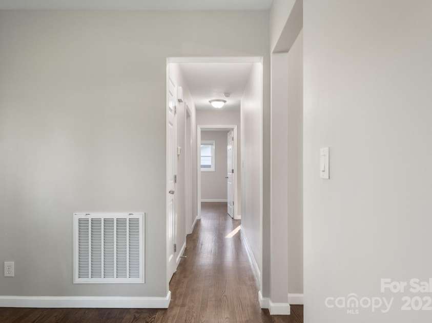 838 Carey Drive, Rock Hill, SC 29732.  MLS# CAR4282610, YatesRealty ID 29414. 