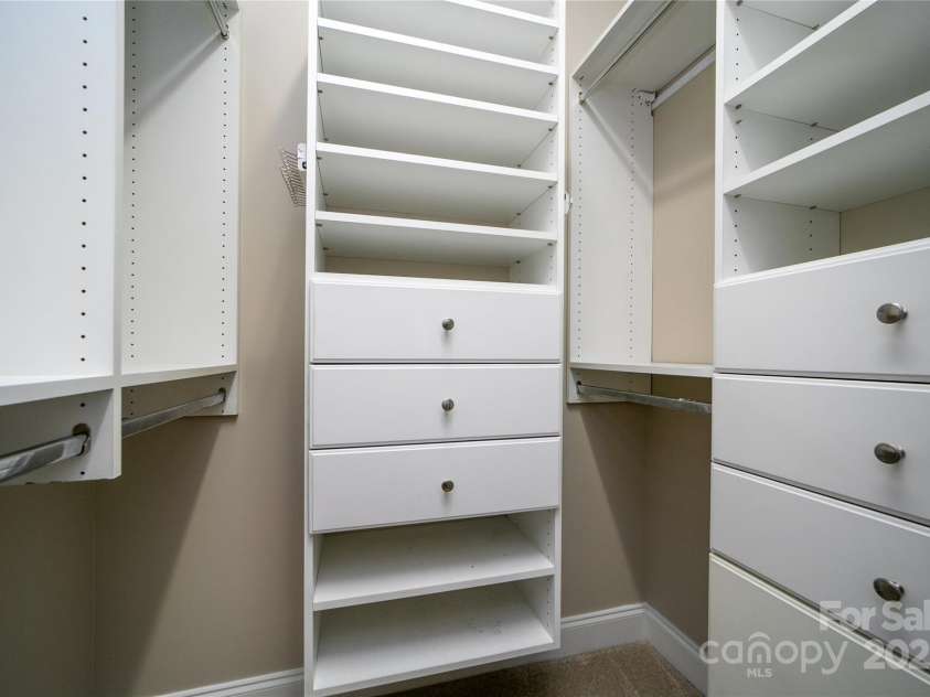 16 Uloque Court, Brevard, NC 28712.  MLS# CAR4284603, YatesRealty ID 29416. 