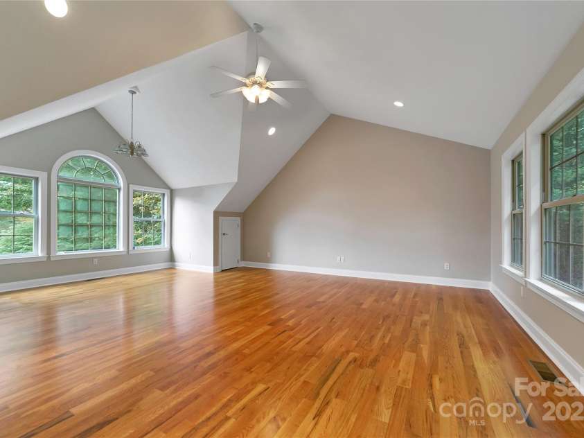 16 Uloque Court, Brevard, NC 28712.  MLS# CAR4284603, YatesRealty ID 29416. 