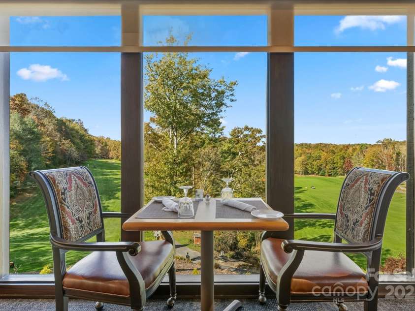 16 Uloque Court, Brevard, NC 28712.  MLS# CAR4284603, YatesRealty ID 29416. 