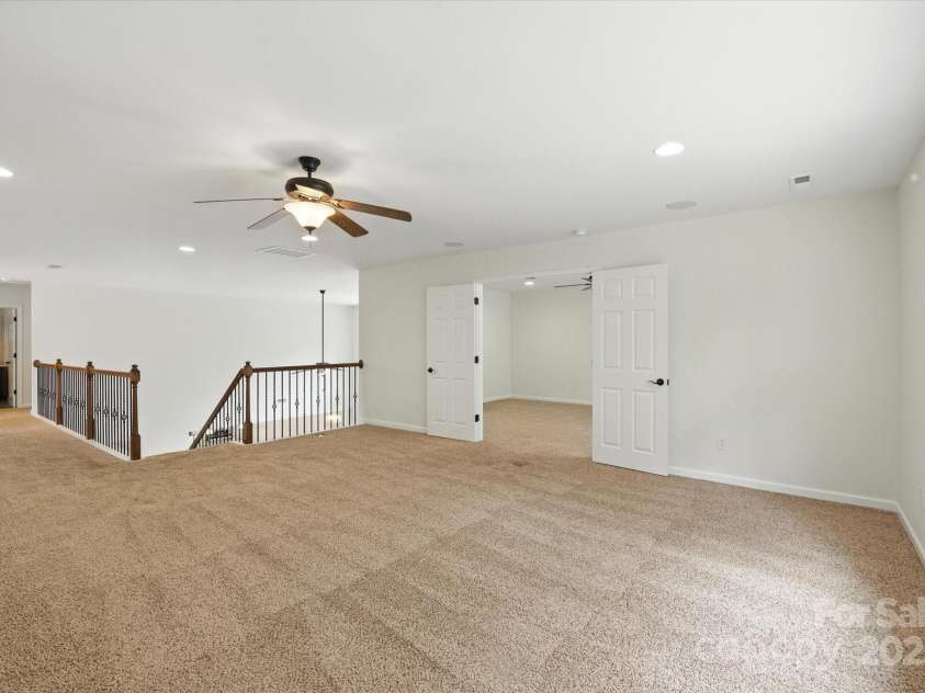 1012 Garden Rose Court, Matthews, NC 28104.  MLS# CAR4282637, YatesRealty ID 29418. 