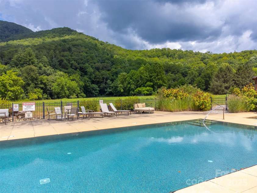 7 Sundrops Trail, Cullowhee, NC 28723.  MLS# CAR4283493, YatesRealty ID 29419. 