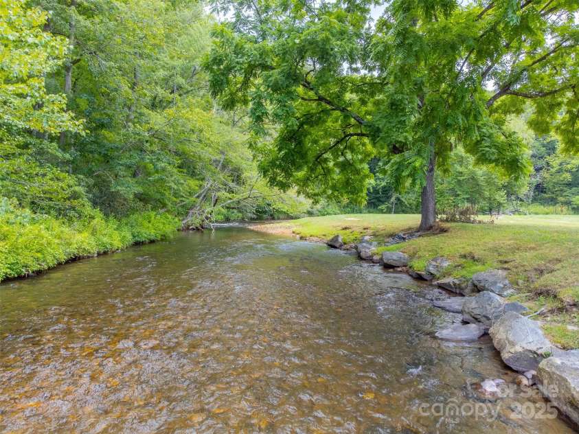 7 Sundrops Trail, Cullowhee, NC 28723.  MLS# CAR4283493, YatesRealty ID 29419. 