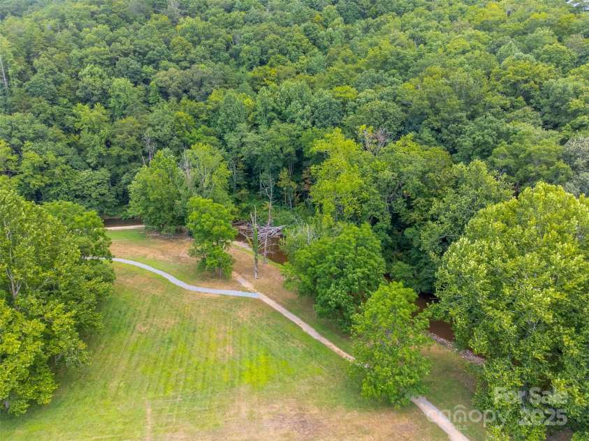 7 Sundrops Trail, Cullowhee, NC 28723.  MLS# CAR4283493, YatesRealty ID 29419. 