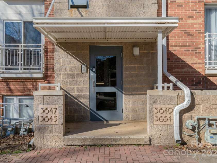 3649 Warp Street, Charlotte, NC 28205.  MLS# CAR4213676, YatesRealty ID 2942. 