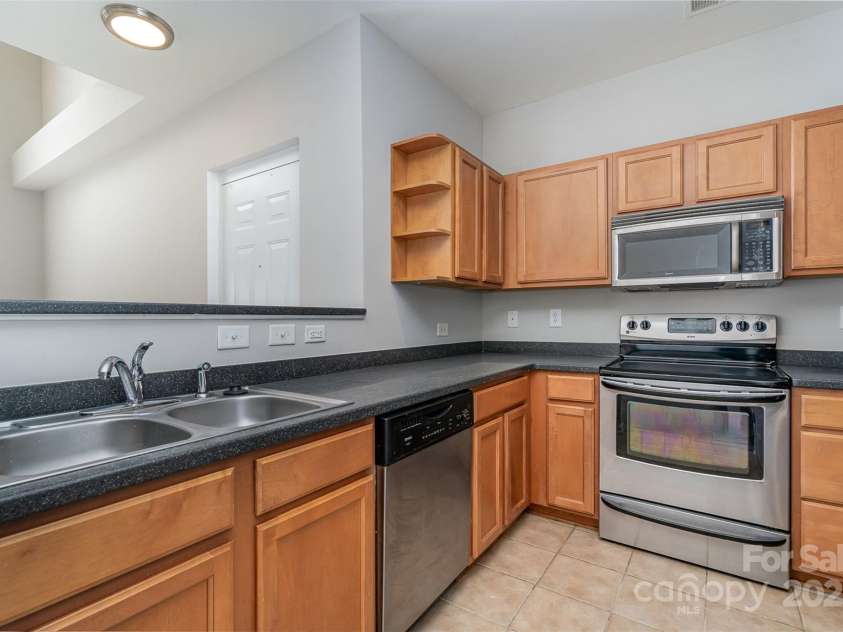 3649 Warp Street, Charlotte, NC 28205.  MLS# CAR4213676, YatesRealty ID 2942. 