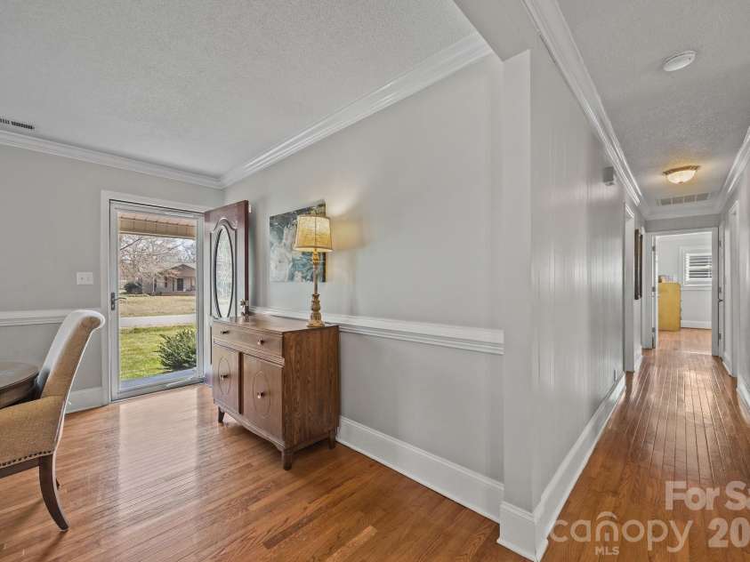 6443 Roanoke Drive, Kannapolis, NC 28081.  MLS# CAR4335703, YatesRealty ID 2942. 