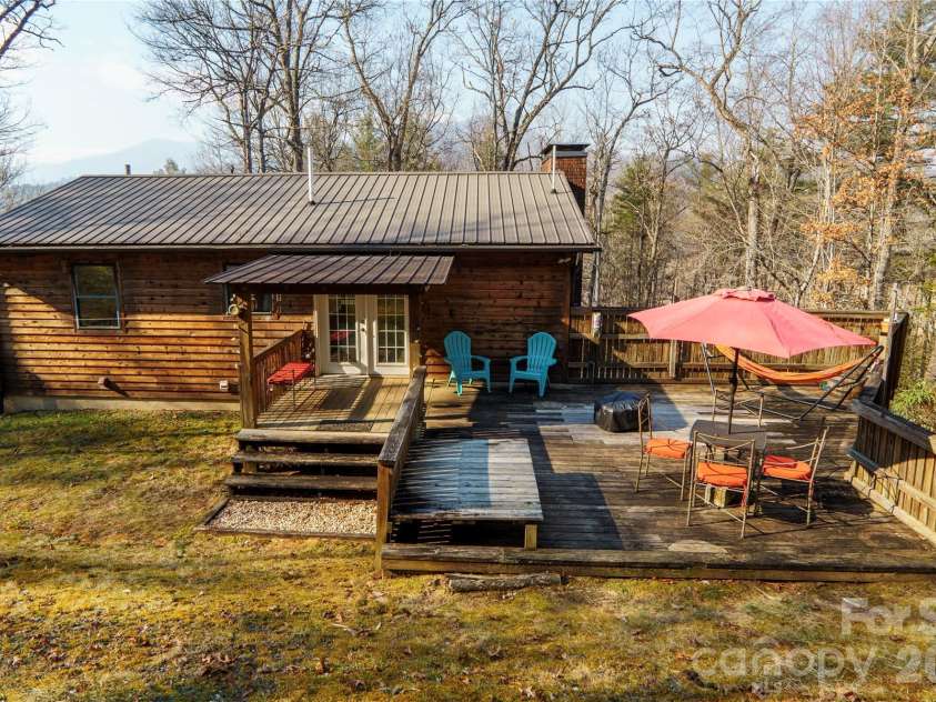 84 Forest Trail, Balsam Grove, NC 28708.  MLS# CAR4339834, YatesRealty ID 2942. 