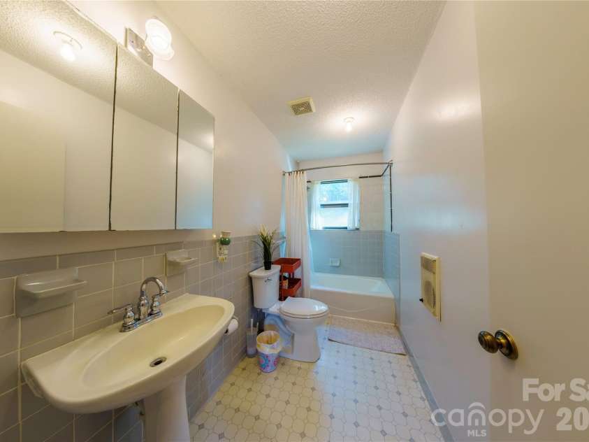 84 Forest Trail, Balsam Grove, NC 28708.  MLS# CAR4339834, YatesRealty ID 2942. 