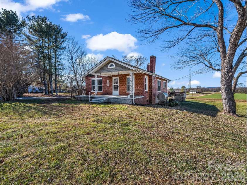 4501 Polkville Road, Shelby, NC 28150.  MLS# CAR4325624, YatesRealty ID 29422. 