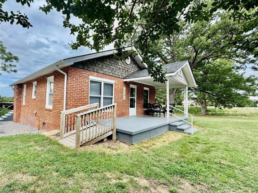 4501 Polkville Road, Shelby, NC 28150.  MLS# CAR4325624, YatesRealty ID 29422. 
