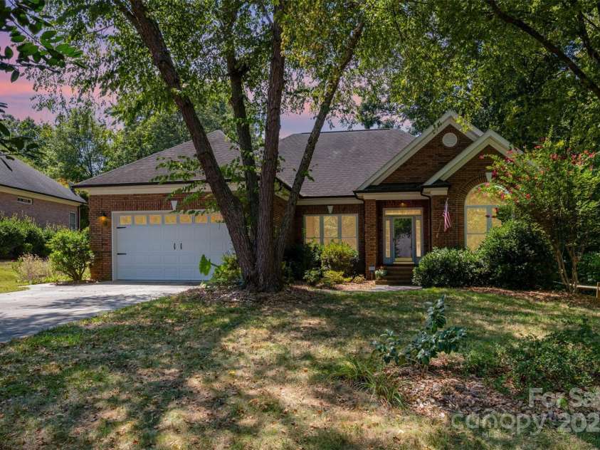 5108 Oldham Court, Harrisburg, NC 28075.  MLS# CAR4284819, YatesRealty ID 29424. 