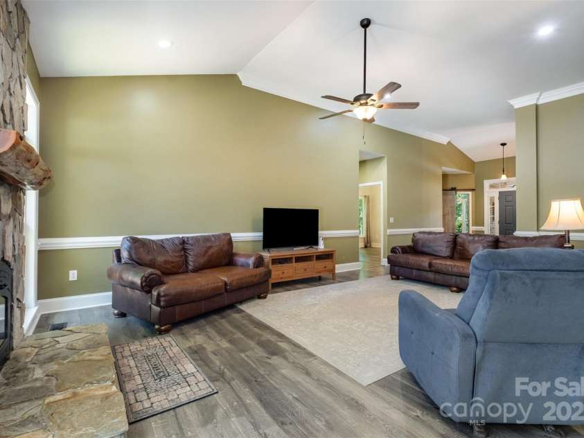 5108 Oldham Court, Harrisburg, NC 28075.  MLS# CAR4284819, YatesRealty ID 29424. 