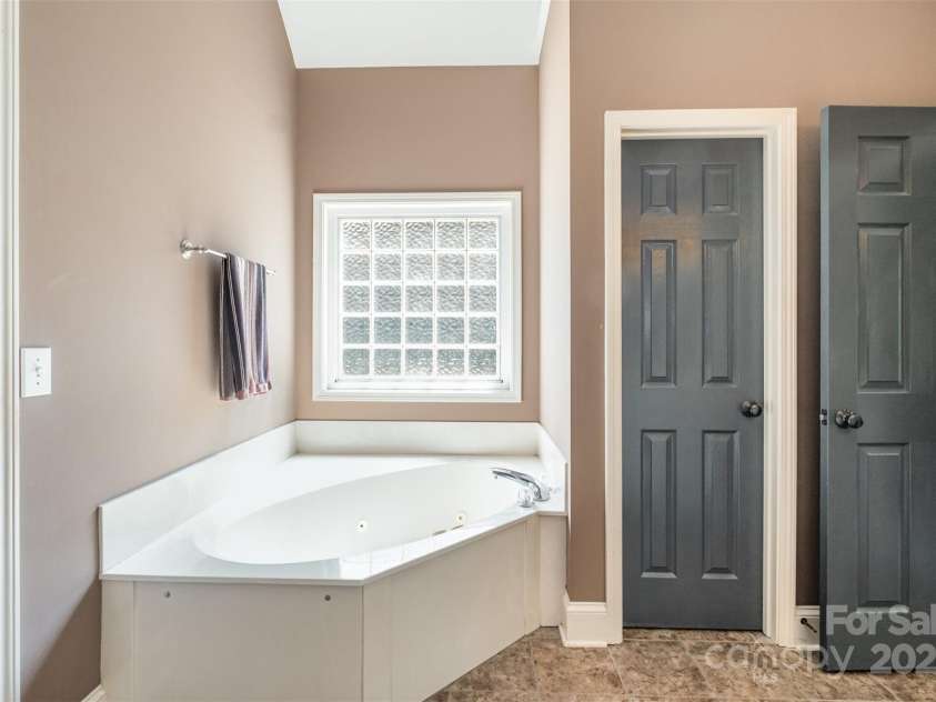 5108 Oldham Court, Harrisburg, NC 28075.  MLS# CAR4284819, YatesRealty ID 29424. 