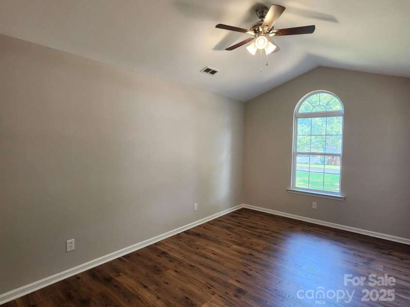 147 Scotch Pine Drive, York, SC 29745.  MLS# CAR4283648, YatesRealty ID 29425. 