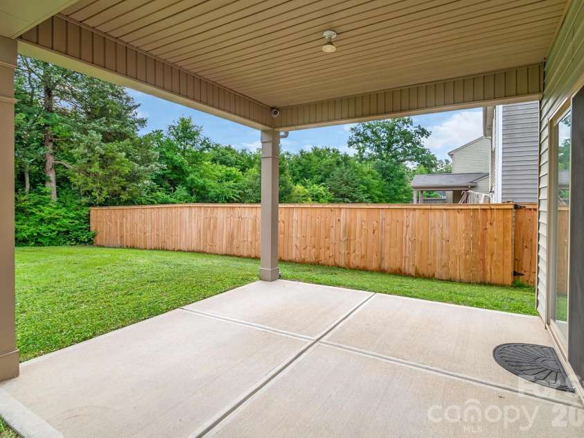 1410 San Gabriel Avenue, Charlotte, NC 28214.  MLS# CAR4390404, YatesRealty ID 29426. 