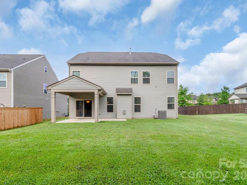 1410 San Gabriel Avenue, Charlotte, NC 28214.  MLS# CAR4390404, YatesRealty ID 29426. 