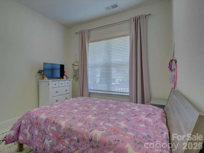 4797 Killian Crossing Drive, Denver, NC 28037.  MLS# CAR4391149, YatesRealty ID 29427. 