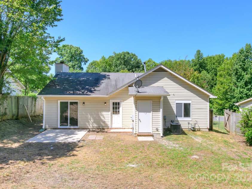 1209 Eagles Landing Drive, Charlotte, NC 28214.  MLS# CAR4282968, YatesRealty ID 29428. Back of property